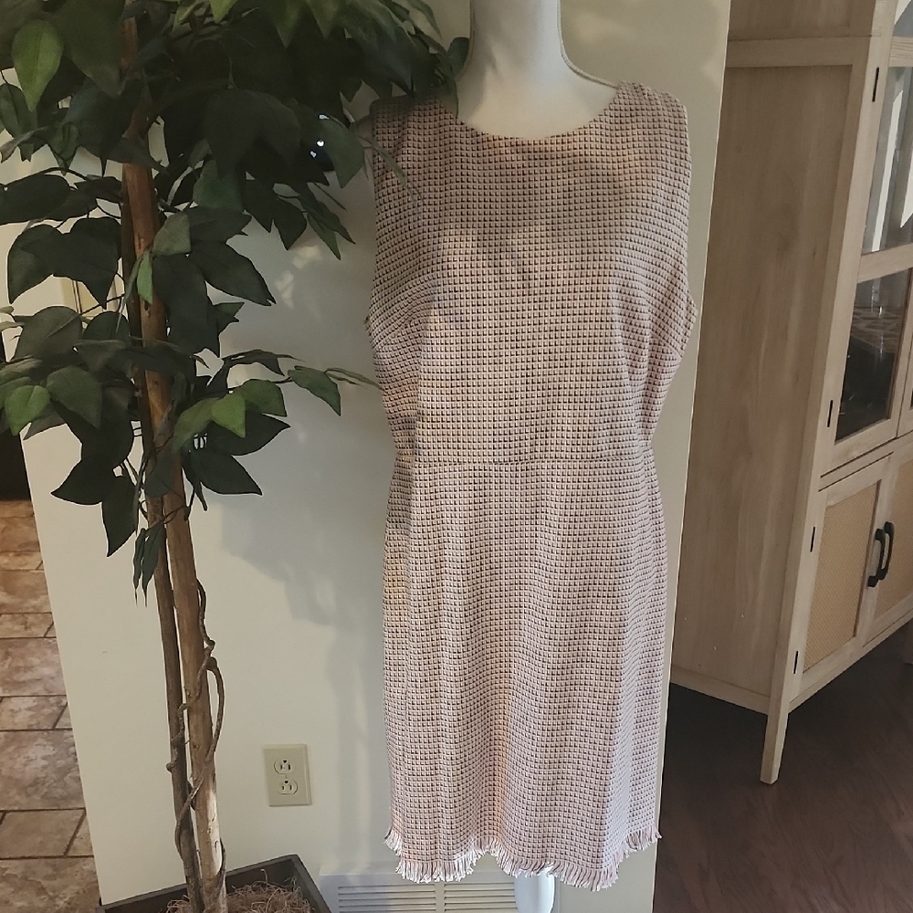 NWT; LOFT Sleeveless Dress
